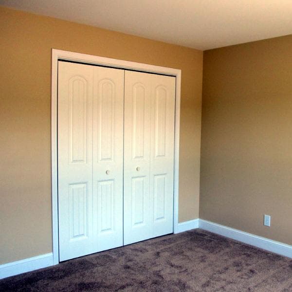 The radford bedroom home features