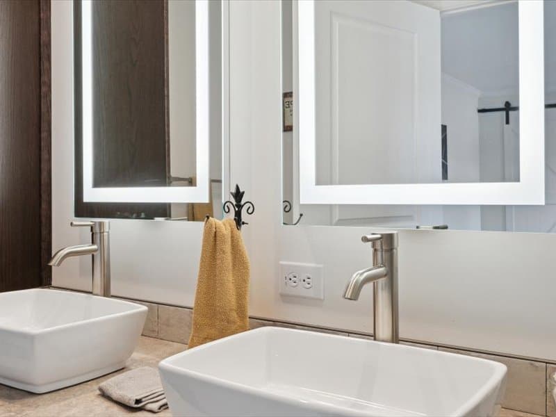 Spectra cs7301 bathroom home features