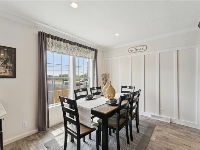 Spectra cs7301 interior home features