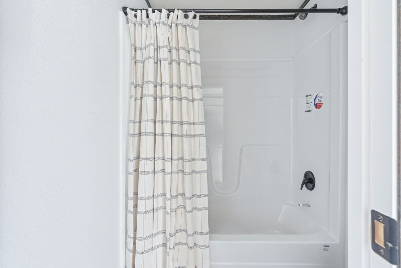 Bravery 2027  home features