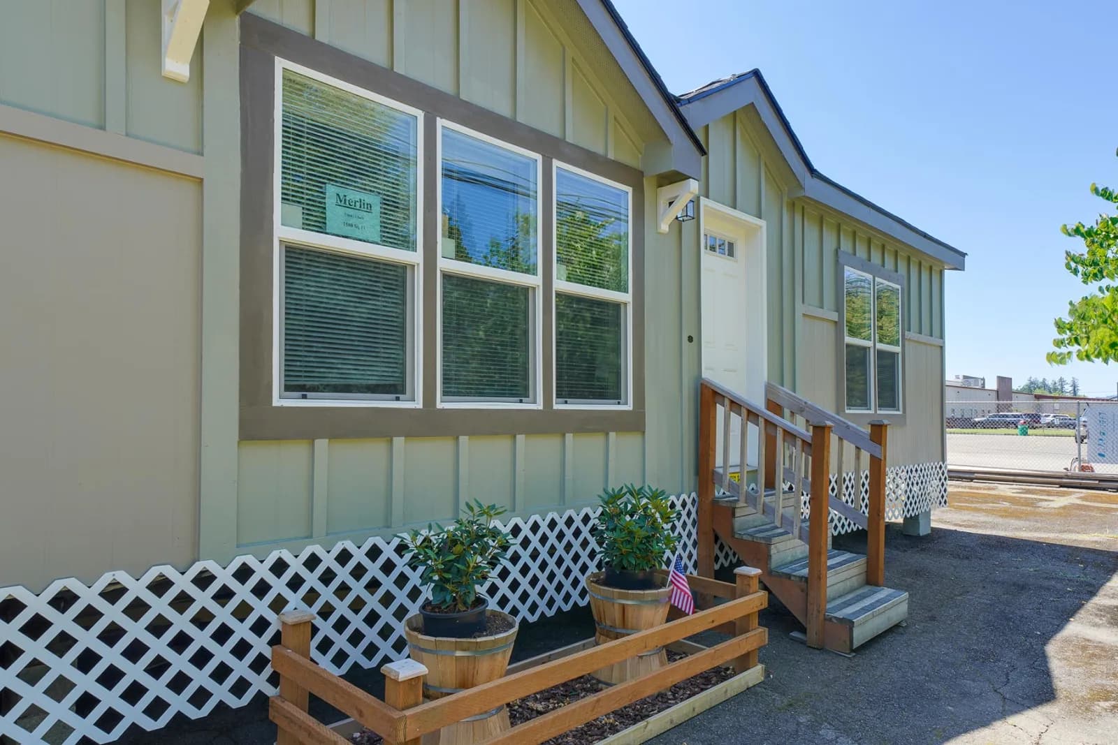 Spectra rh7110 exterior and hero home features