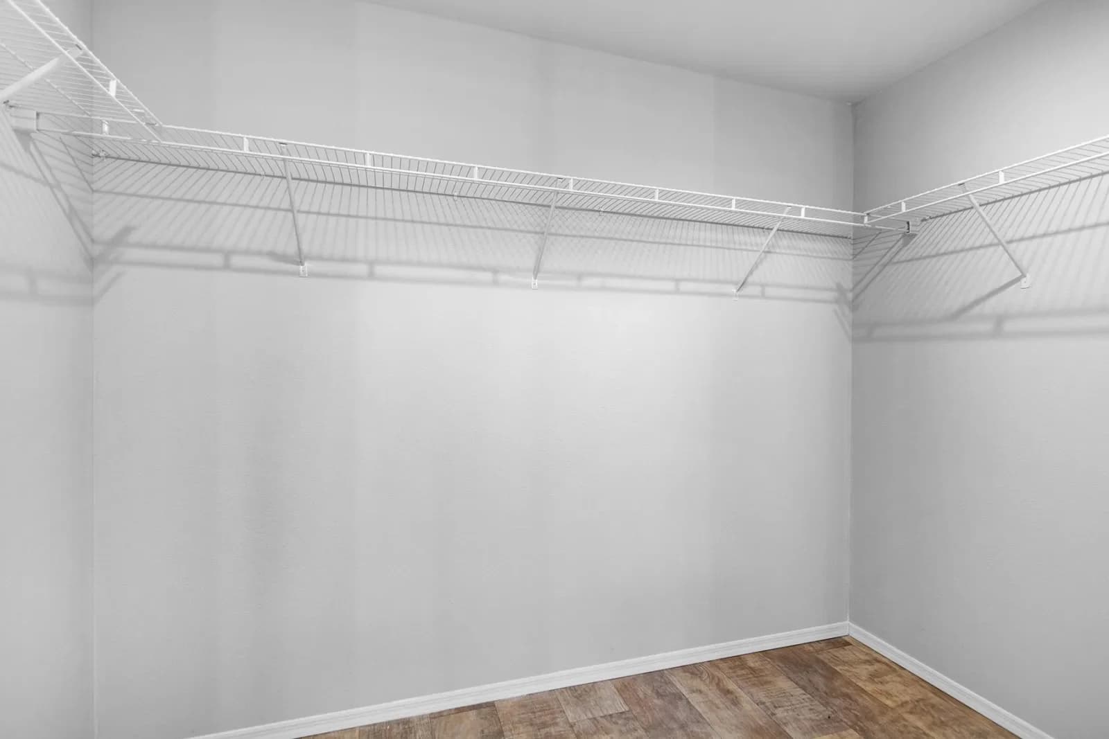 Spectra rh7110 interior home features