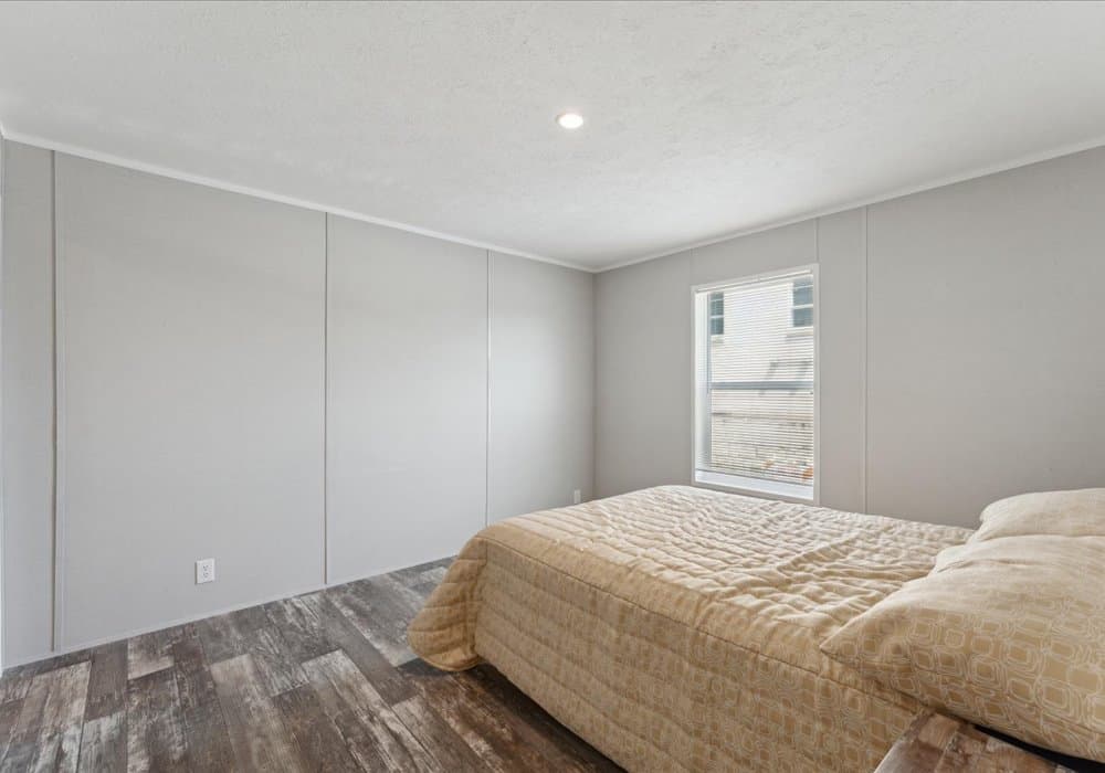 Apex 3900 bedroom home features